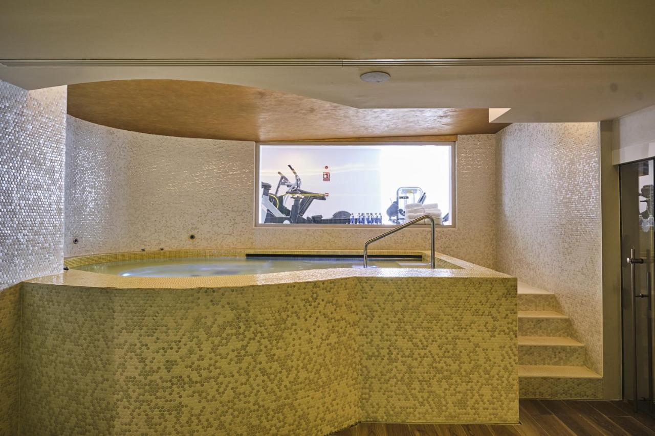 Five Flowers Hotel Formentera, Member Of Melia Collection エス・プホルス エクステリア 写真