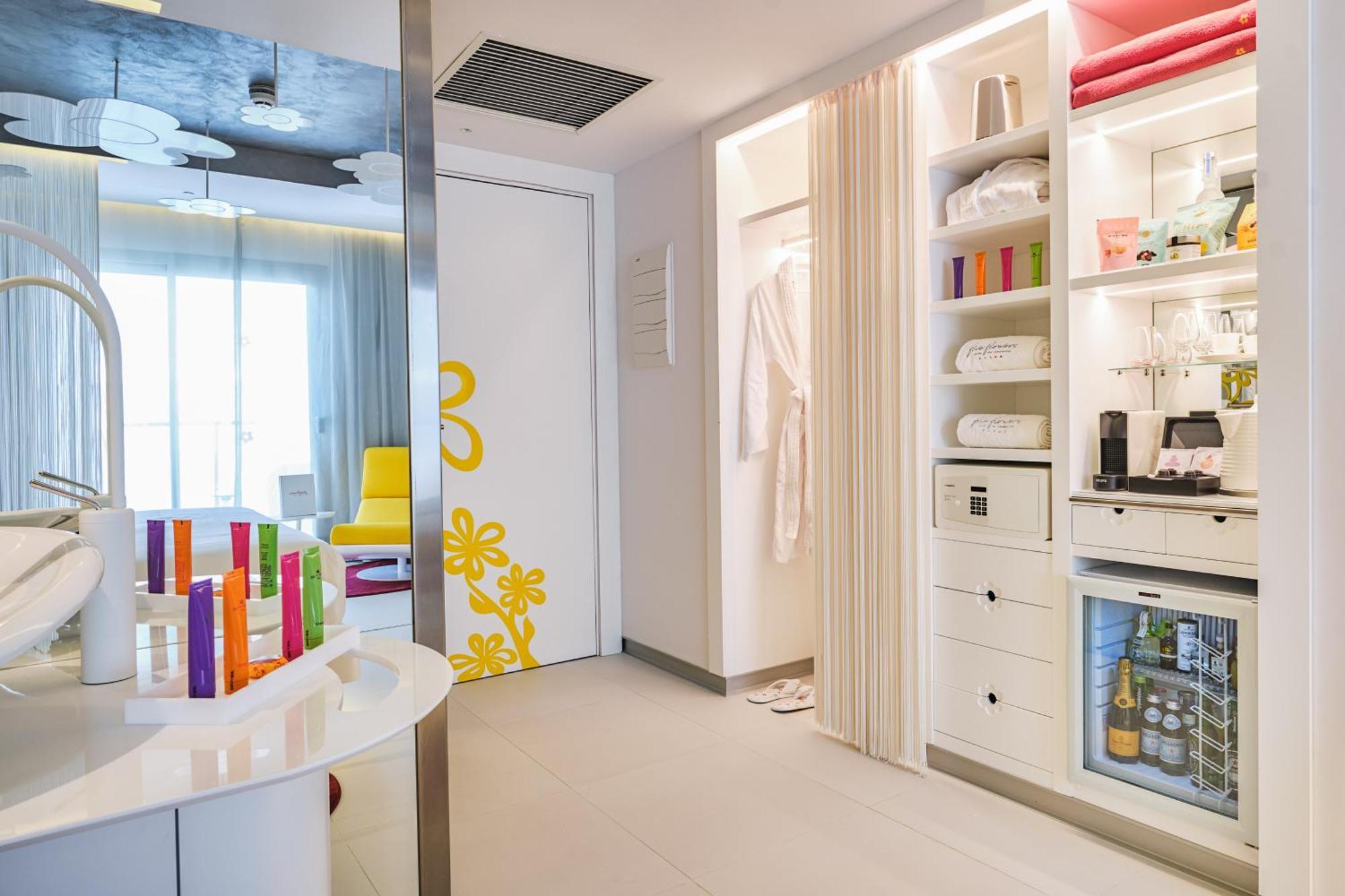Five Flowers Hotel Formentera, Member Of Melia Collection エス・プホルス エクステリア 写真